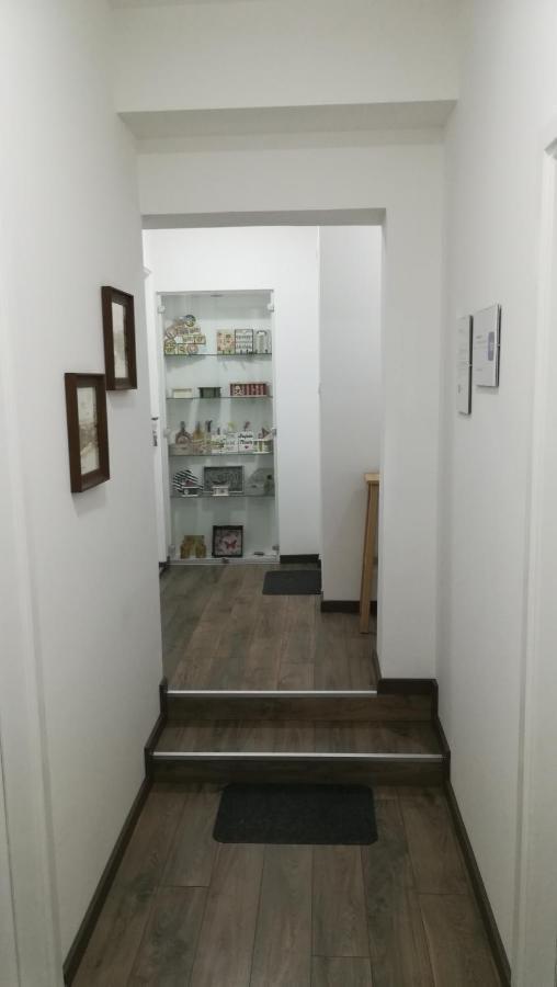 M4U Apartments Ni Kültér fotó