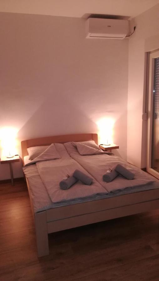 M4U Apartments Ni Kültér fotó