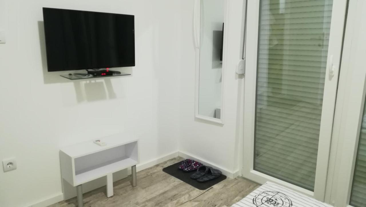 M4U Apartments Ni Kültér fotó