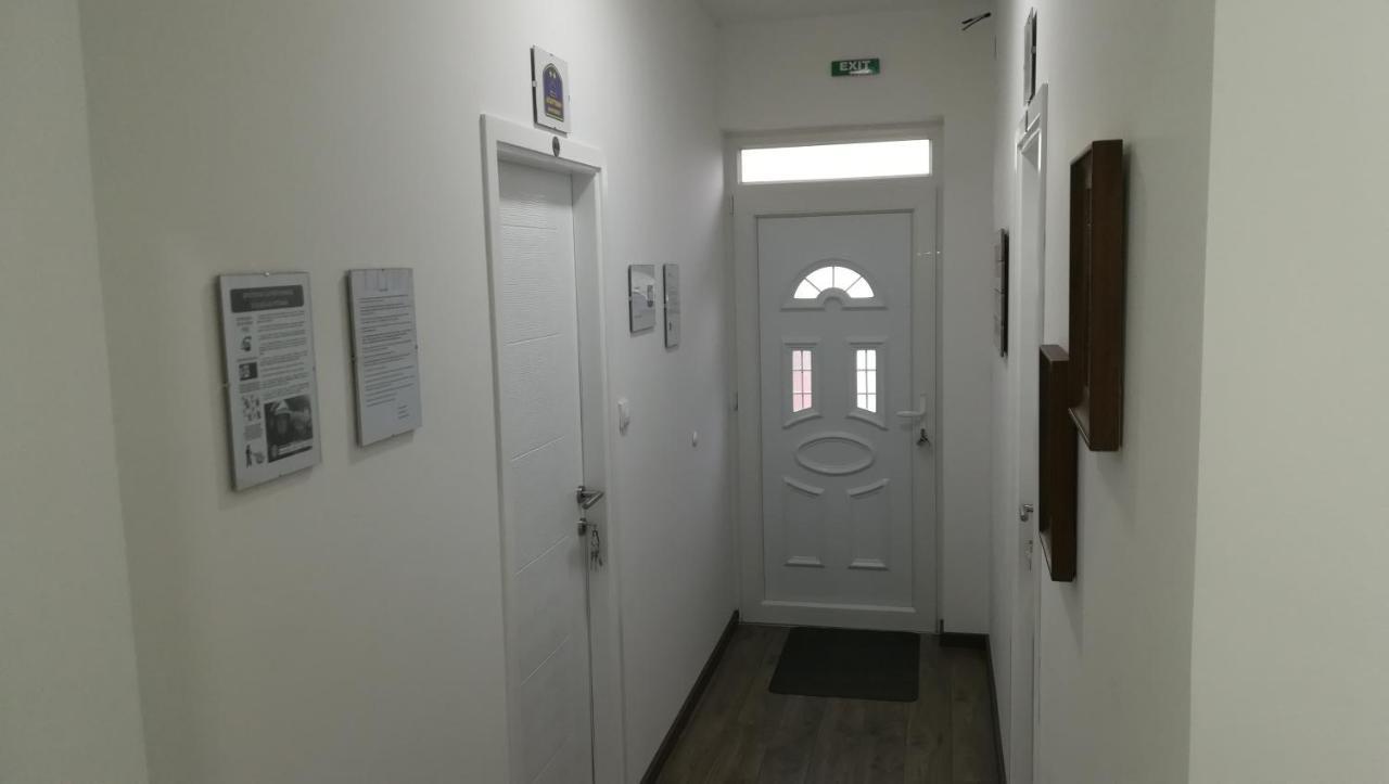 M4U Apartments Ni Kültér fotó