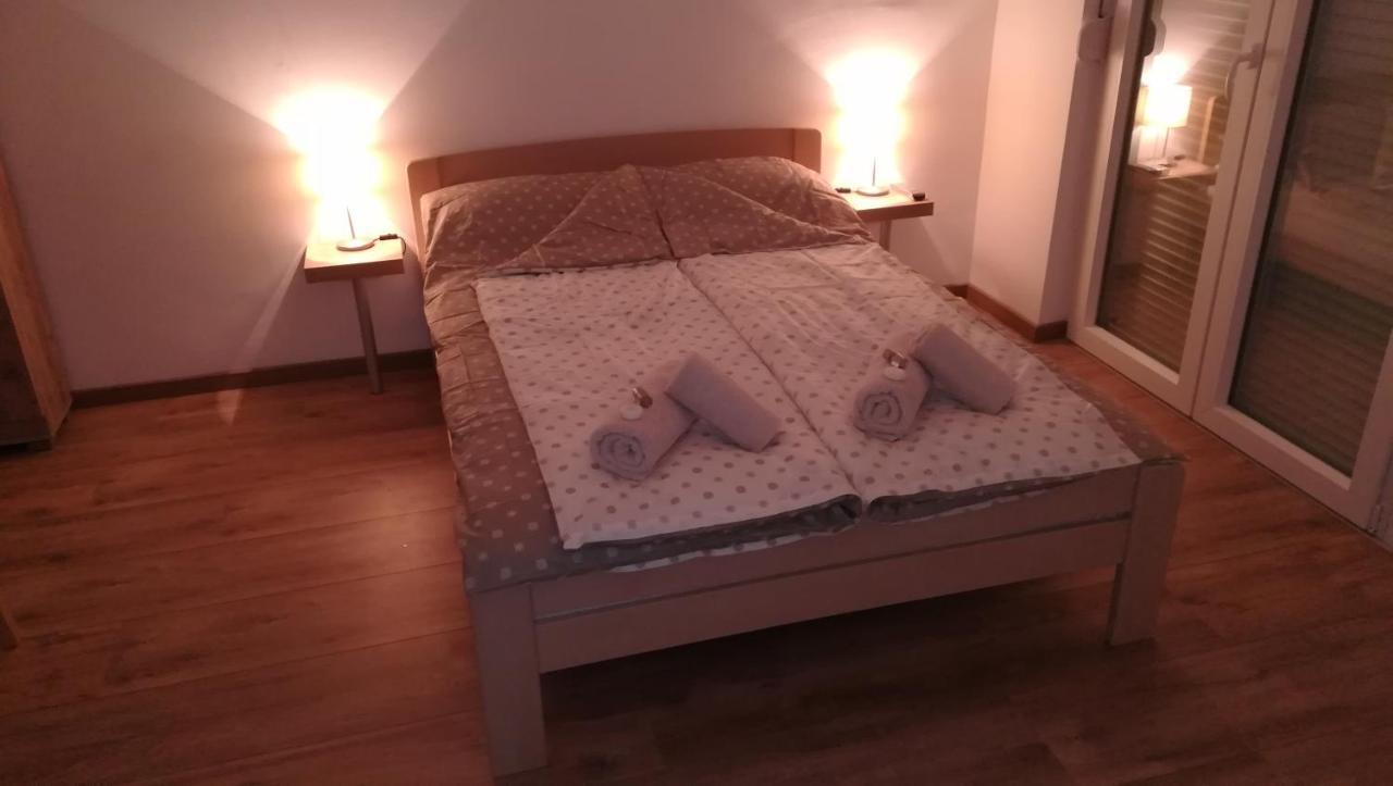 M4U Apartments Ni Kültér fotó