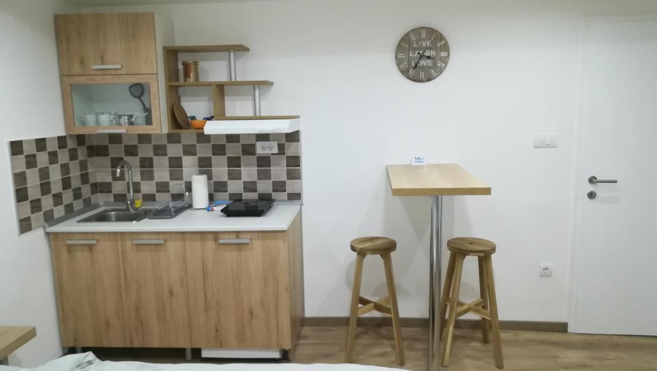 M4U Apartments Ni Kültér fotó