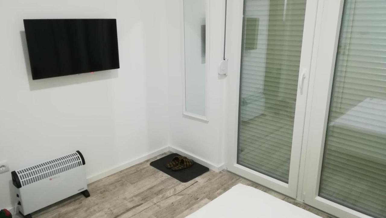 M4U Apartments Ni Kültér fotó