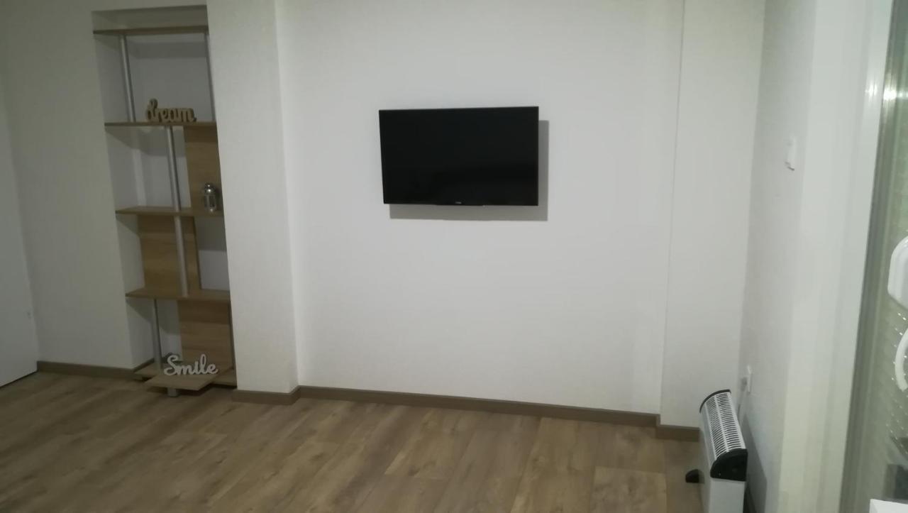 M4U Apartments Ni Kültér fotó