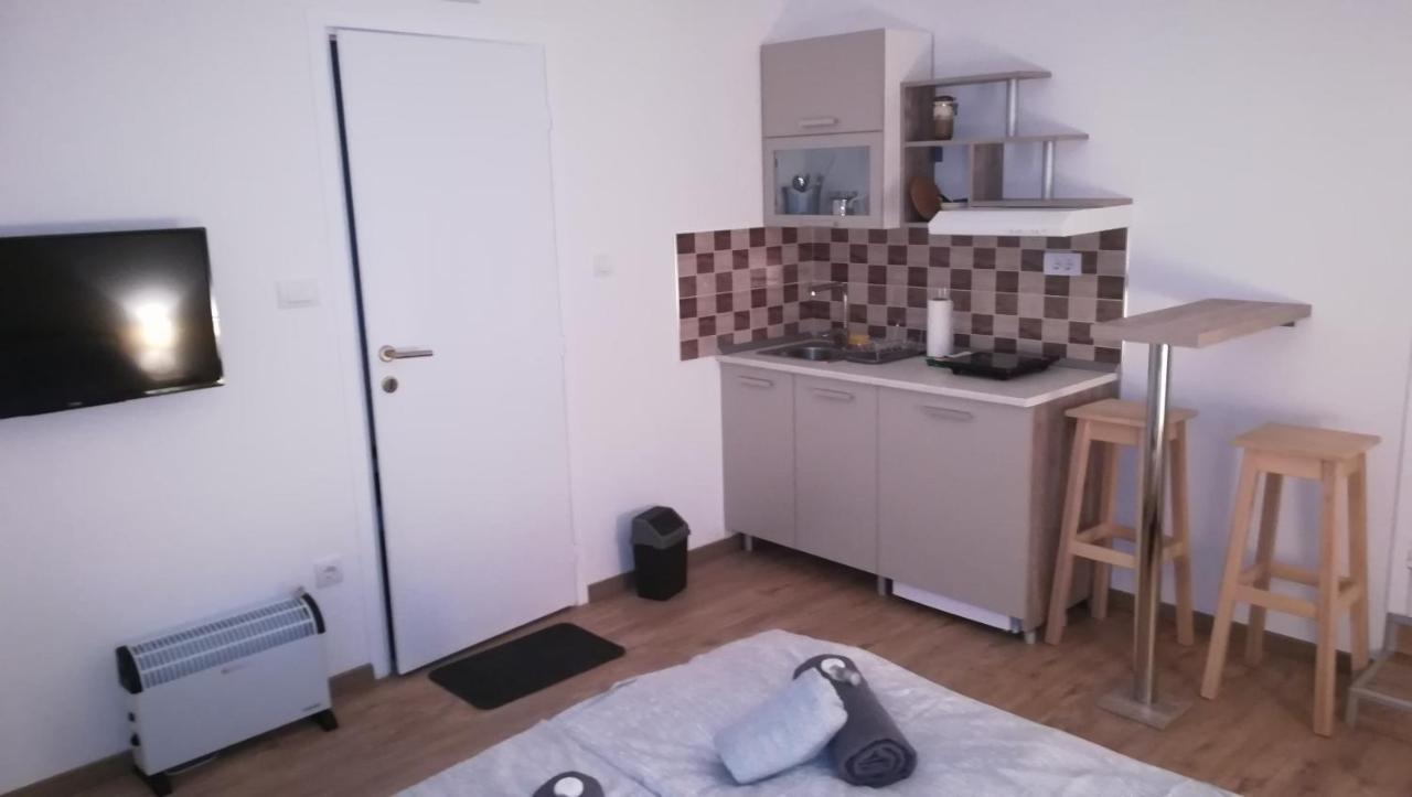 M4U Apartments Ni Kültér fotó