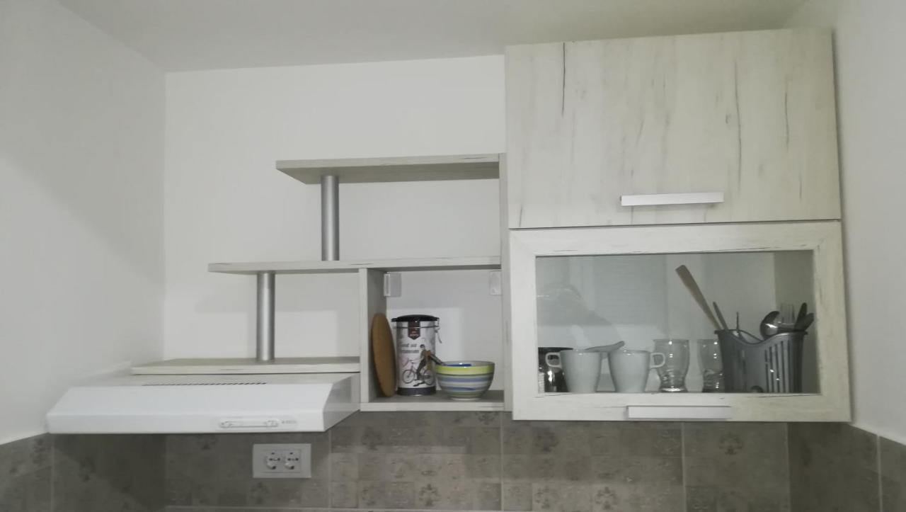 M4U Apartments Ni Kültér fotó