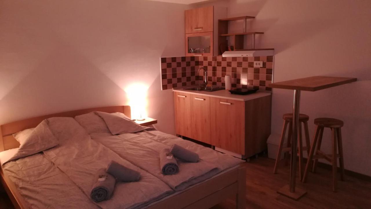 M4U Apartments Ni Kültér fotó