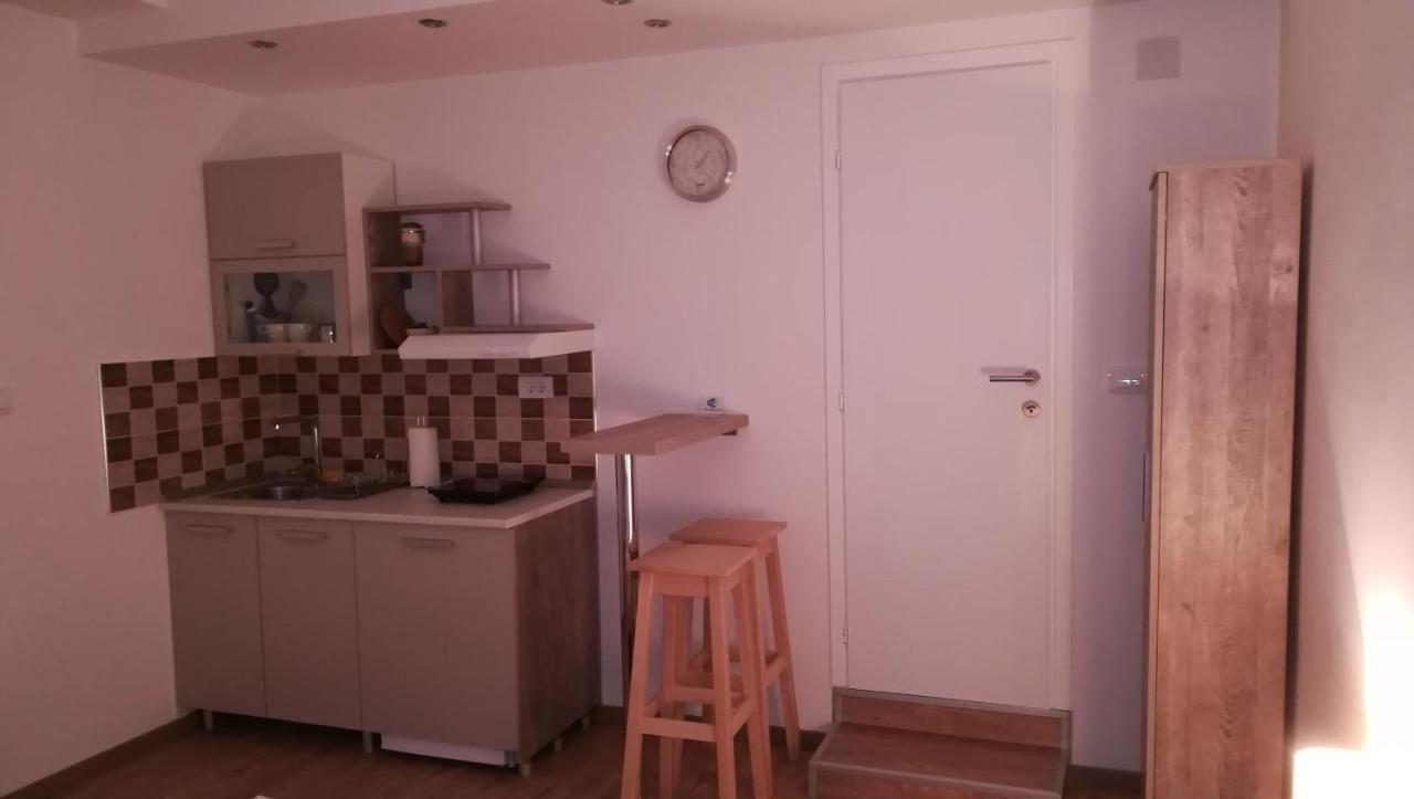 M4U Apartments Ni Kültér fotó